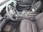 2025 Altima Thumbnail 14