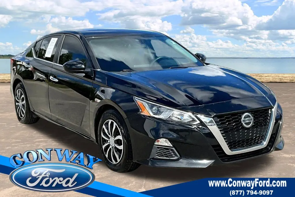 2021 Nissan Altima - $13,995