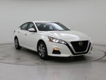 2021 Altima Thumbnail 1
