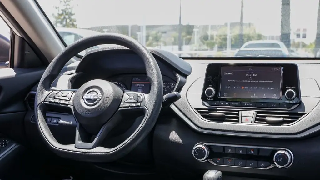 2024 Nissan Altima 2.5 S