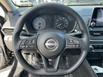 2025 Altima Thumbnail 24