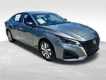 2025 Altima Thumbnail 3