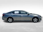 2025 Altima Thumbnail 5
