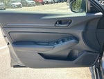 2025 Altima Thumbnail 17