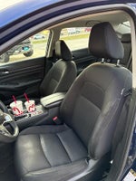 2020 Altima Thumbnail 7