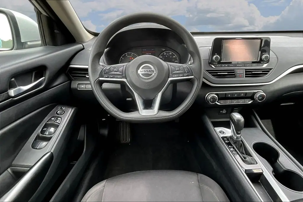 2022 Nissan Altima - $19,795