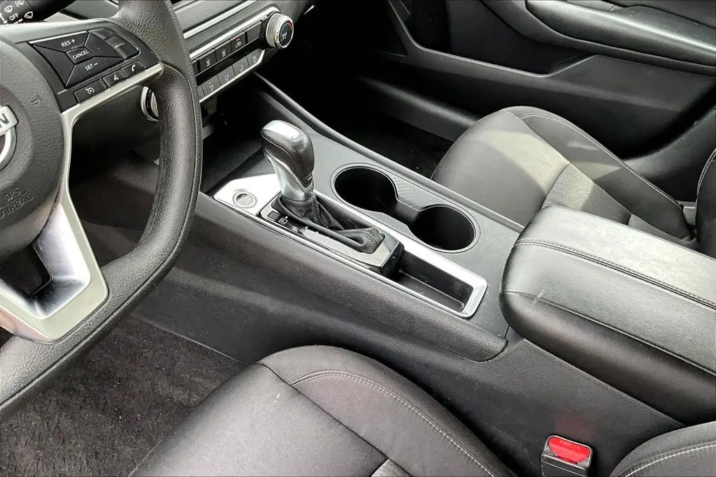 2022 Nissan Altima - $19,795