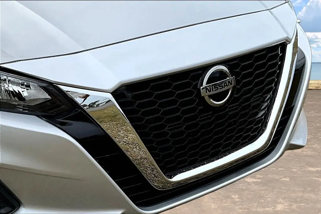 2022 Nissan Altima - $19,795