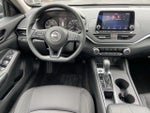 2025 Altima Thumbnail 13