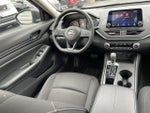 2025 Altima Thumbnail 14