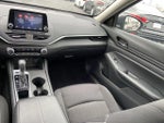 2025 Altima Thumbnail 15