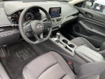 2025 Altima Thumbnail 23