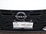 2025 Altima Thumbnail 25