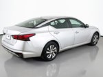 2020 Altima Thumbnail 8