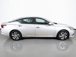 2020 Altima Thumbnail 13