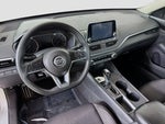 2020 Altima Thumbnail 17