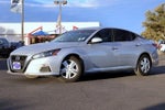 2022 Altima Thumbnail 14