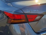 2022 Altima Thumbnail 11
