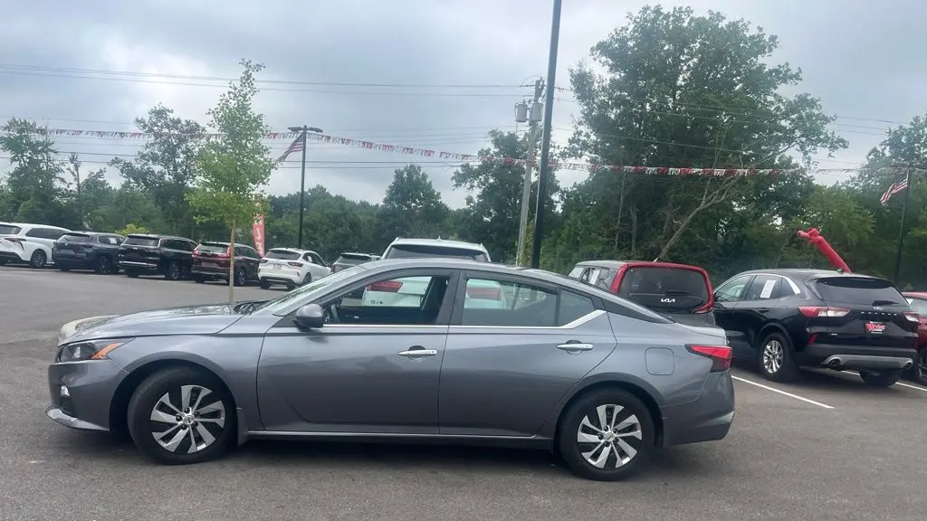 2022 Nissan Altima 2.5 S