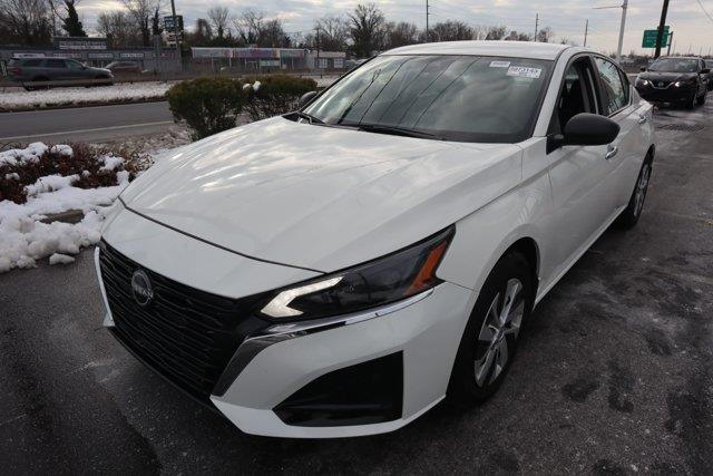 2025 Nissan Altima - $20,594