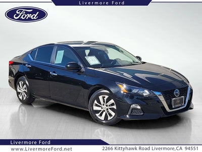 Photo of a 2022 Nissan Altima 2.5 S 4DR Sedan for sale