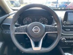 2022 Altima Thumbnail 8