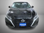 2023 Altima Thumbnail 2