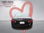 2025 Altima Thumbnail 4