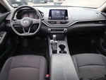 2025 Altima Thumbnail 7