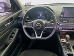 2019 Altima Thumbnail 18