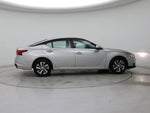 2021 Altima Thumbnail 7