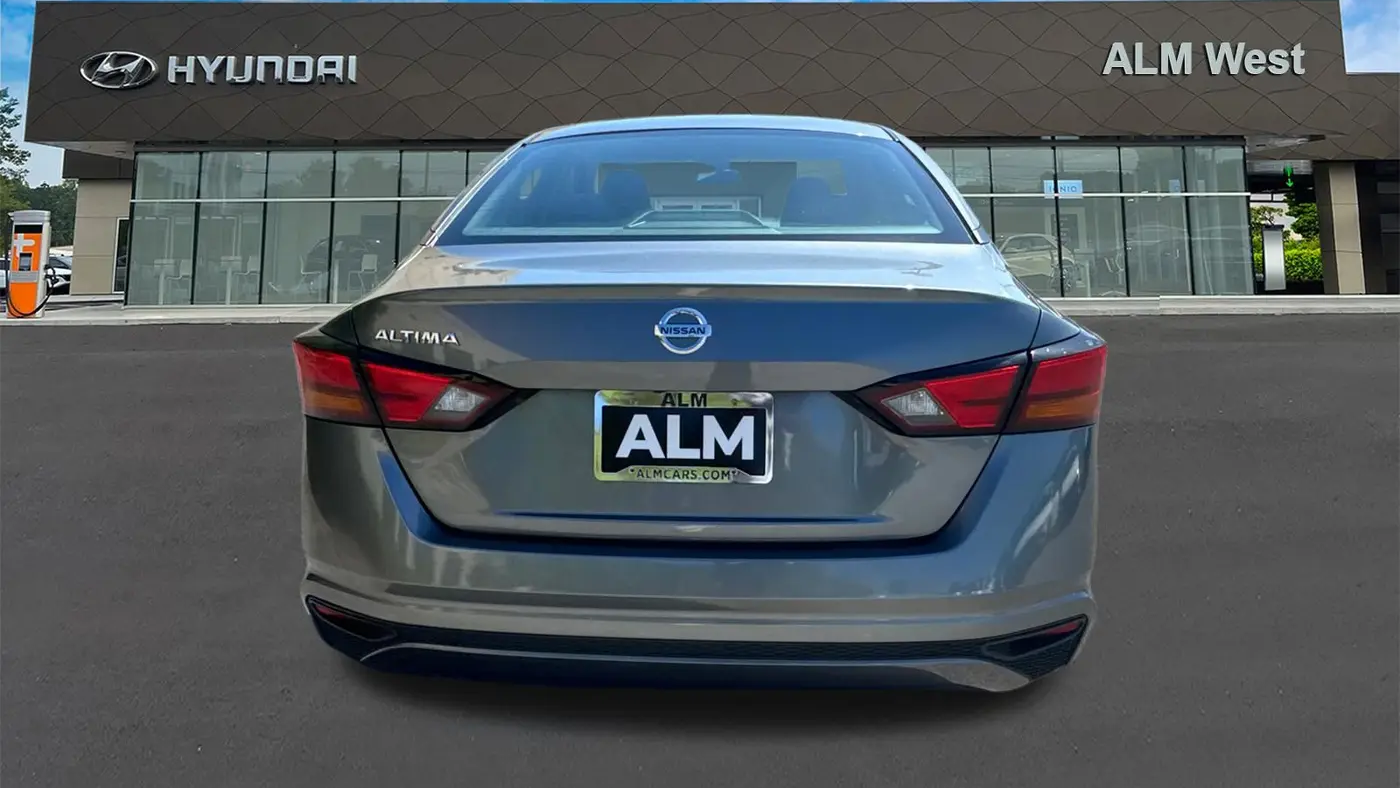 2022 Nissan Altima 2.5 S