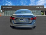 2022 Altima Thumbnail 6