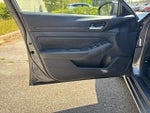 2022 Altima Thumbnail 10