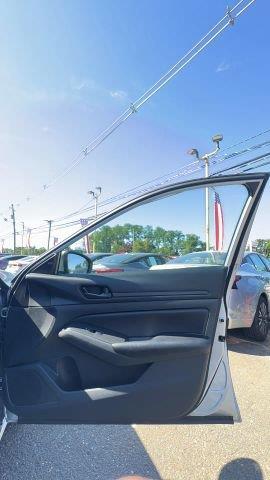 2024 Nissan Altima - $13,587