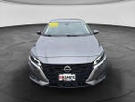 2024 Altima Thumbnail 3
