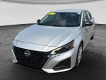 2024 Altima Thumbnail 4