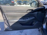 2025 Altima Thumbnail 22