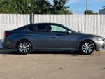 2019 Altima Thumbnail 3