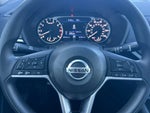 2019 Altima Thumbnail 19