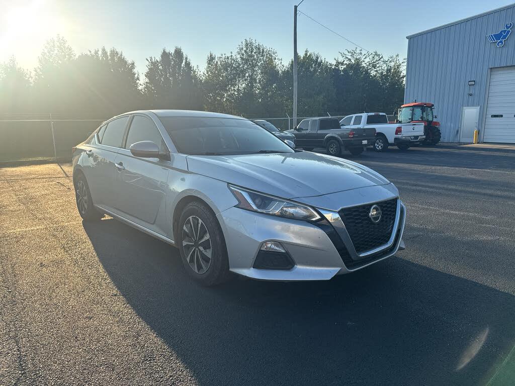 2019 Nissan Altima - $7,850