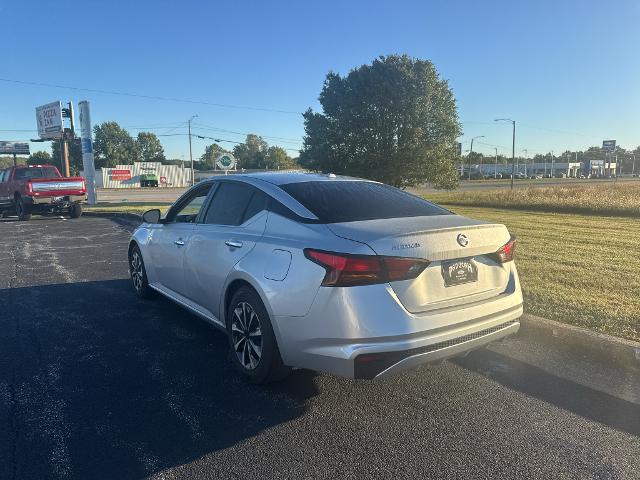 2019 Nissan Altima - $7,850