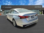 2019 Altima Thumbnail 7
