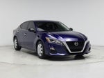 2020 Altima Thumbnail 1