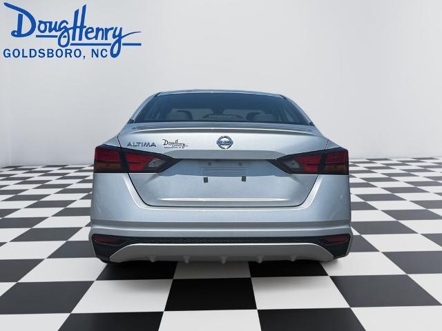 2022 Nissan Altima - $19,682
