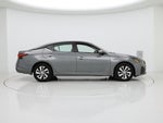 2023 Altima Thumbnail 7