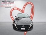 2025 Altima Thumbnail 2