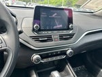 2025 Altima Thumbnail 32