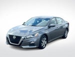 2020 Altima Thumbnail 4