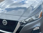 2020 Altima Thumbnail 11